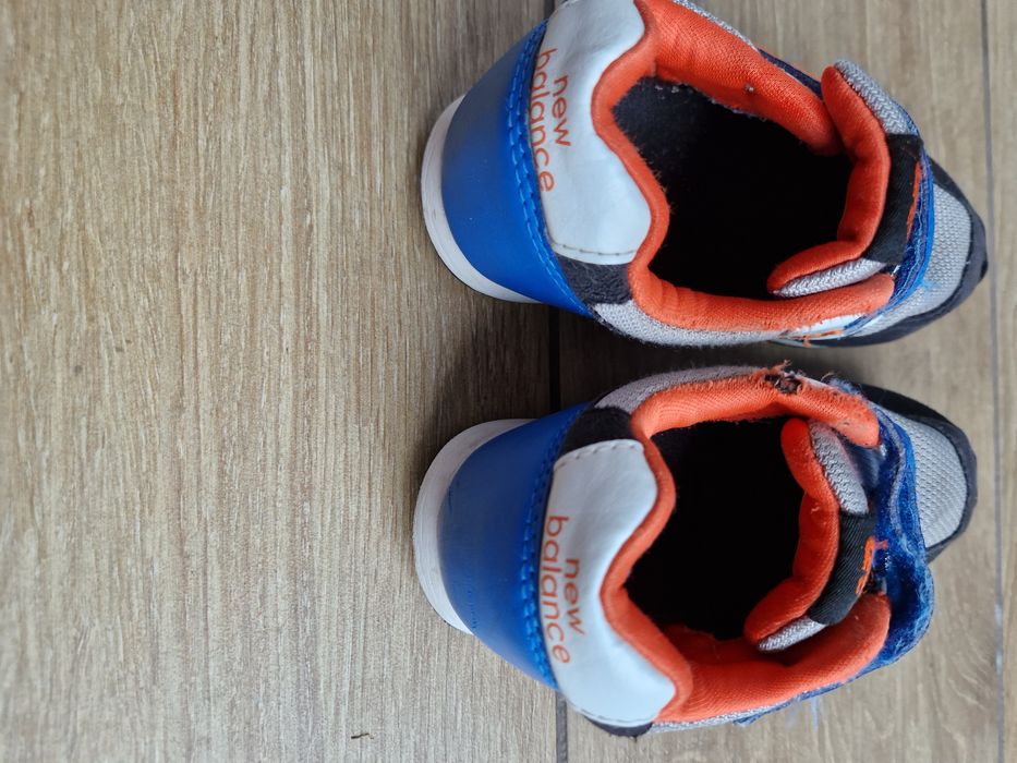 Buty sportowe adidasy new balance 27.5 chlopiece