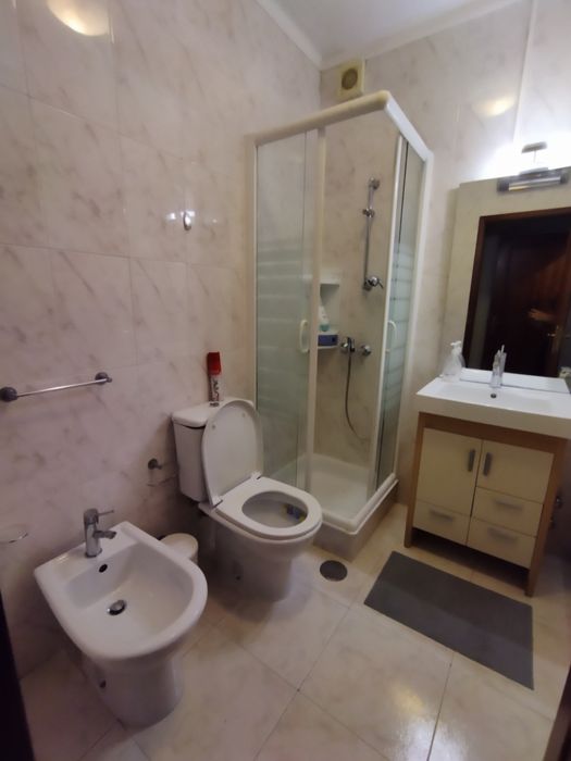 Quarto Azurém - Estudante