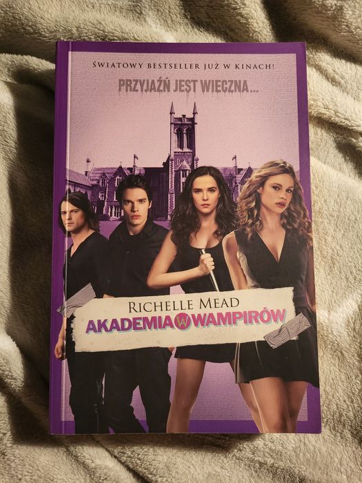 Akademia wampirów, tom 1, Richelle Mead