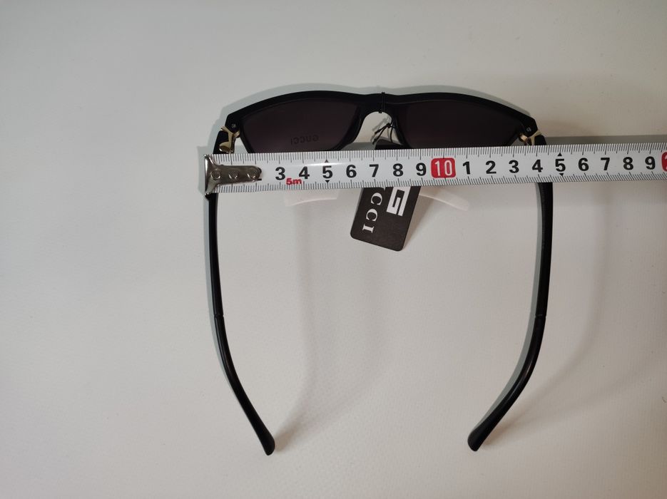 Gucci Sunglasses Black and Gold