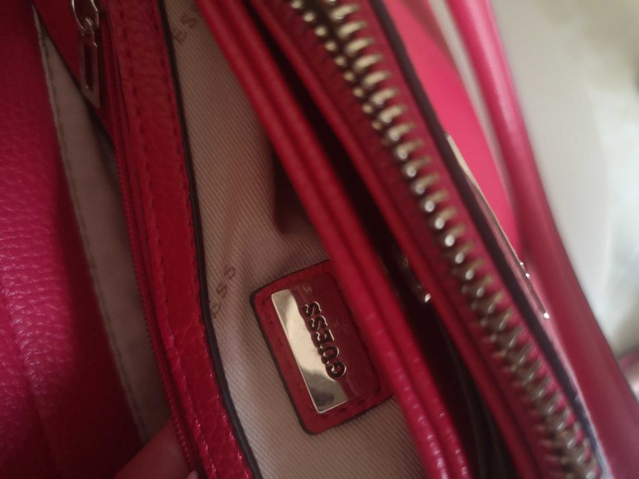 Torebka Guess  czerwona