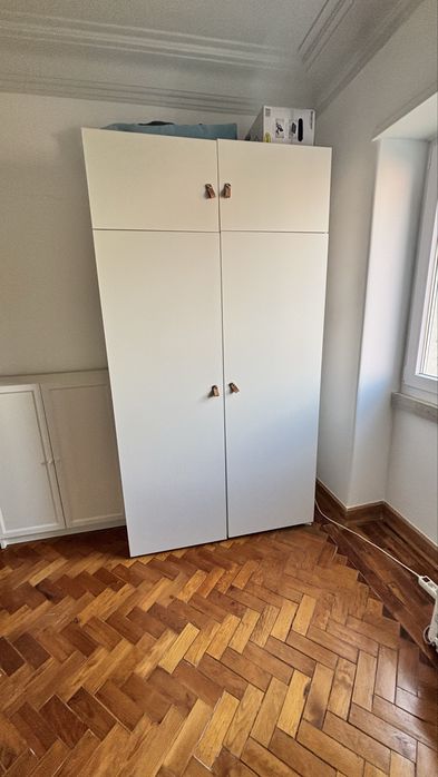 Roupeiro platsa ikea