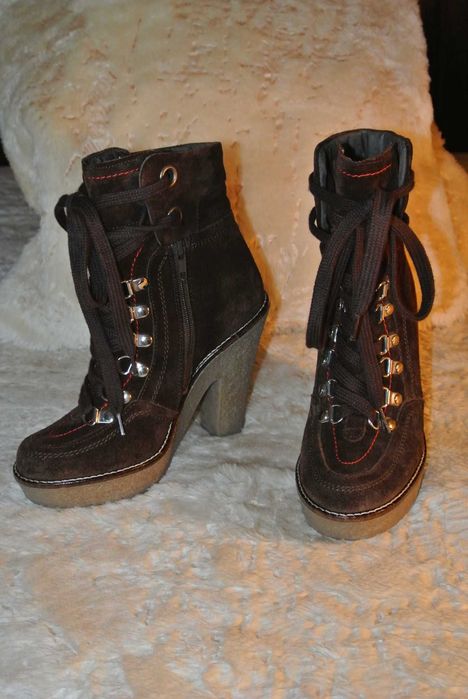 Botas pele 34/35