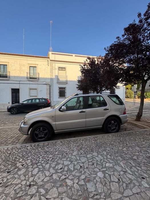 Vendo Mercedes  Ml270