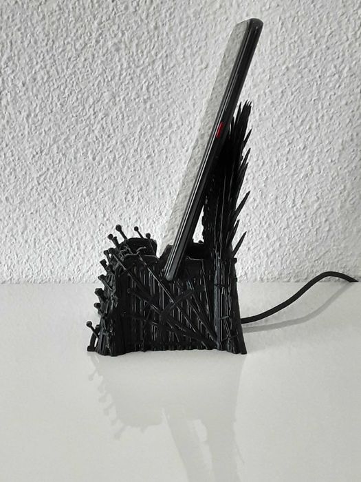 Game of Thrones - Iron Throne - Suporte para o telemóvel