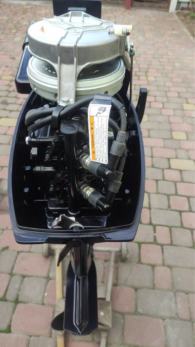 Мотор tahatsu 9,8