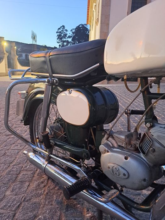 Vendo motorizada Sachs