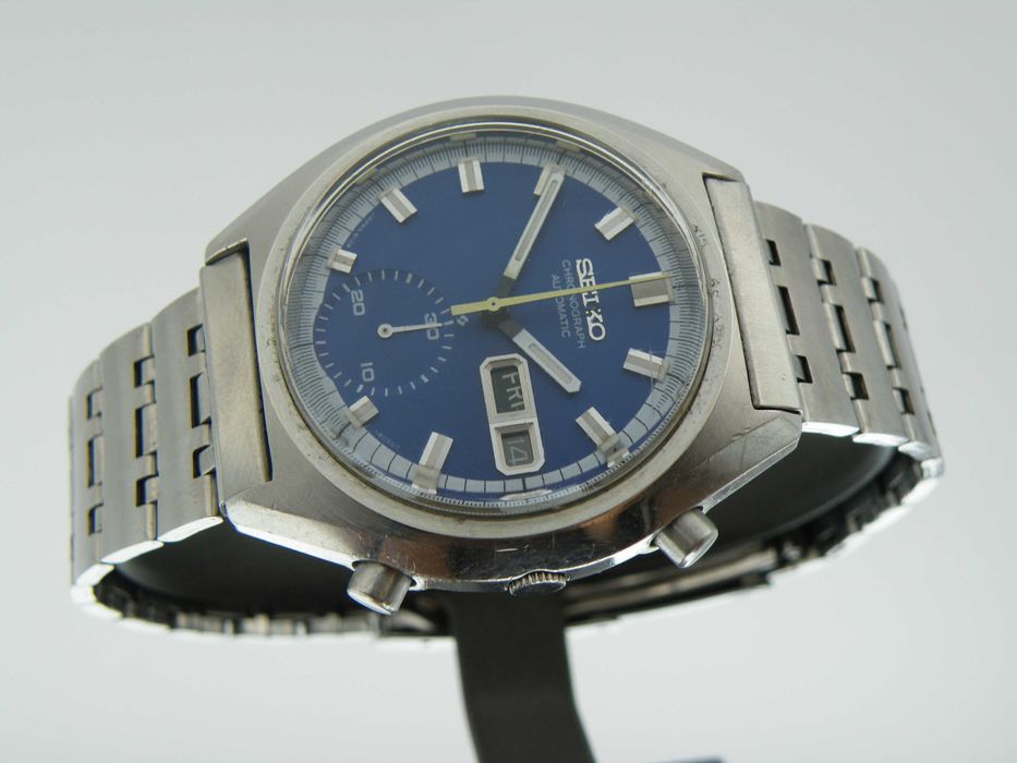 Seiko Chronograph Vintage w Stali z Niebieską Tarczą
