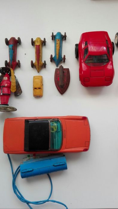 Brinquedos muito antigos