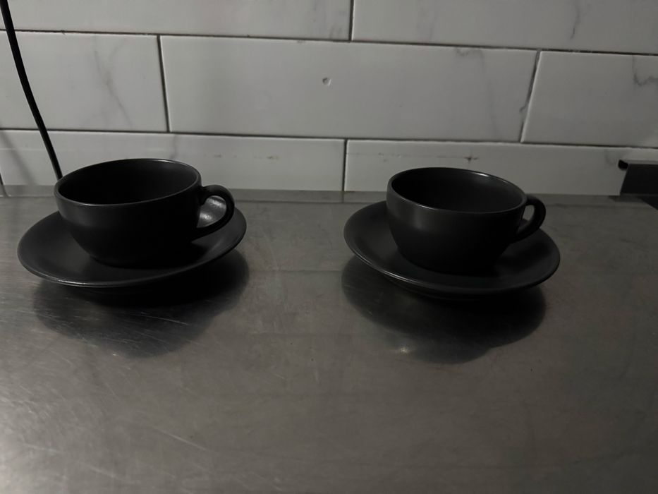 Посуд тарілки кружки чашки  набори скло