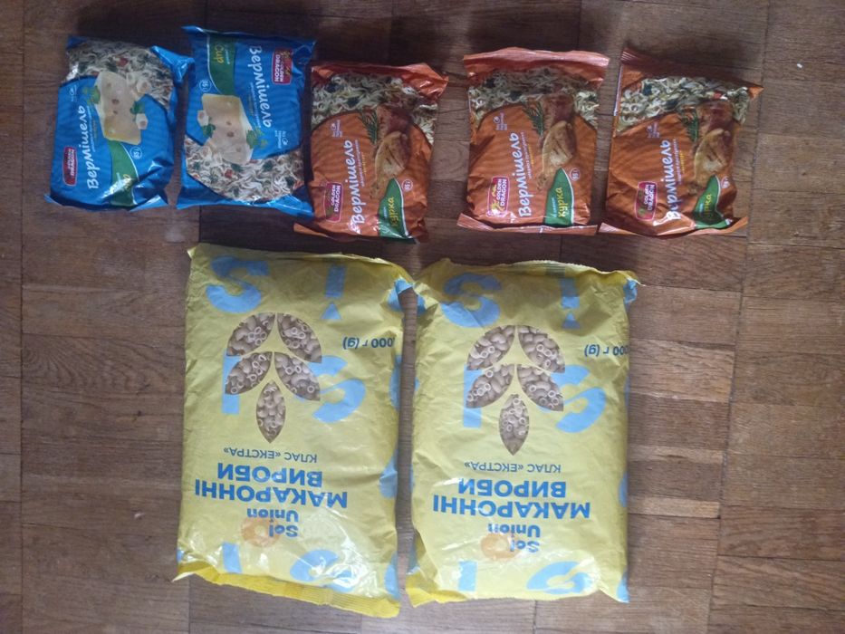 Вермішель швидкого приготування, ріжки..