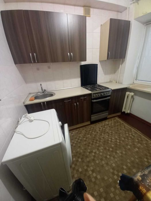 Сдам долгосрочно 1ную кв.на ДОБРОВОЛЬСКОГО\ЗАБОЛОТНОГО НА 3\5