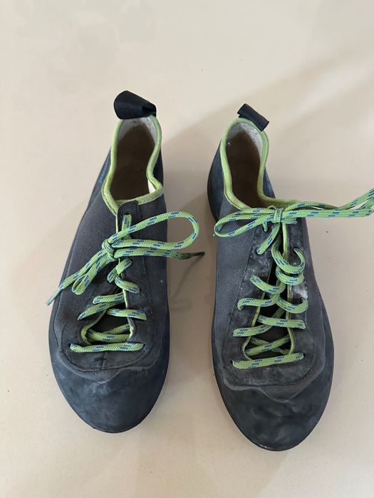 Buty dziecięce do wspinaczki rozmiar 33
