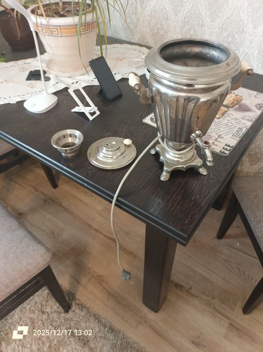 Старовинний електросамовар Ссср
