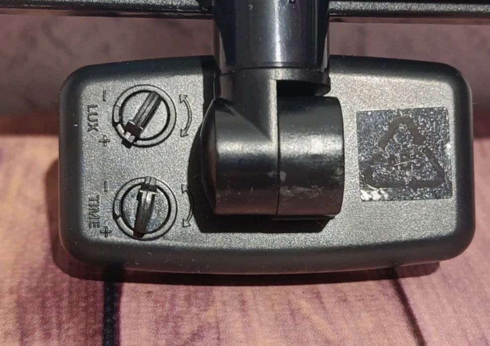 Naświetlacz LED Eglo Faedo 3 z czujnikiem ruchu