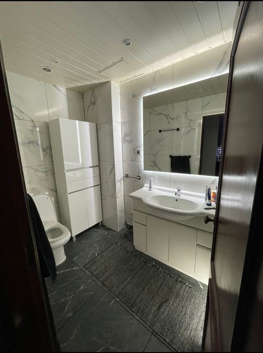 Arrendo quarto grande em Alcobaça