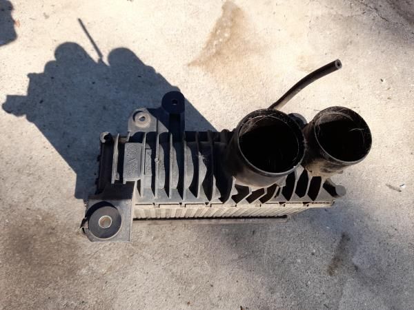 Radiador do intercooler TOYOTA Avensis Liftback (_T25_)