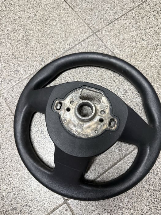 Volante seat ibiza 6l