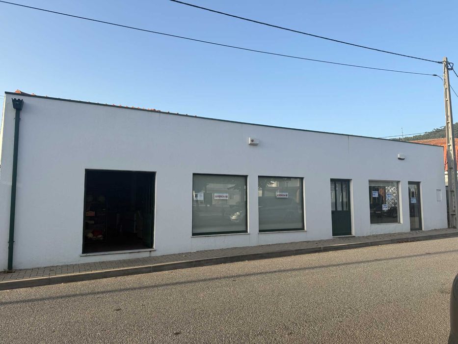Espaço Comercial 150 m² para arrendamento em Esposende