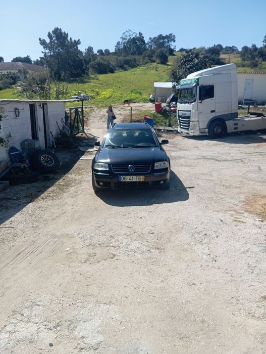 VW Passat 130 Highline com repro