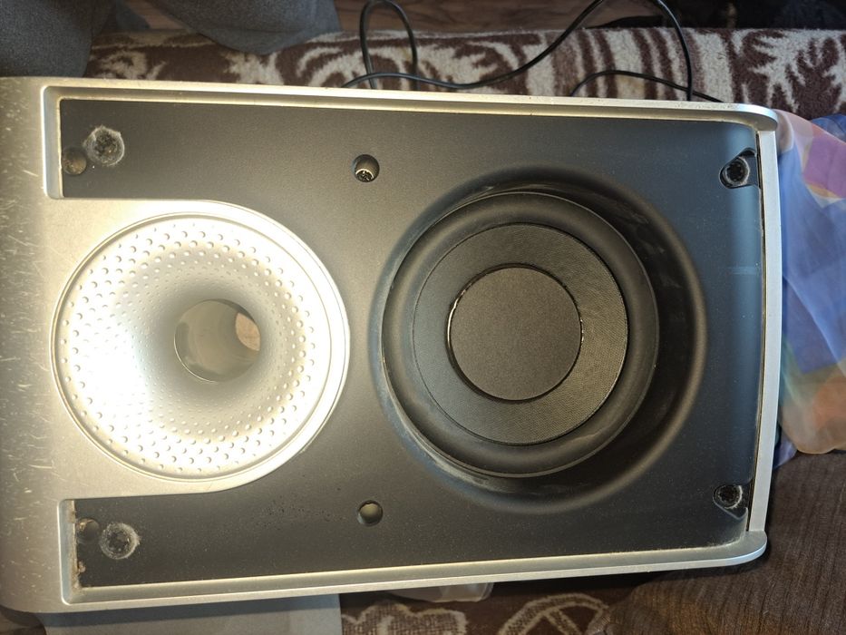 Subwoofer basowy