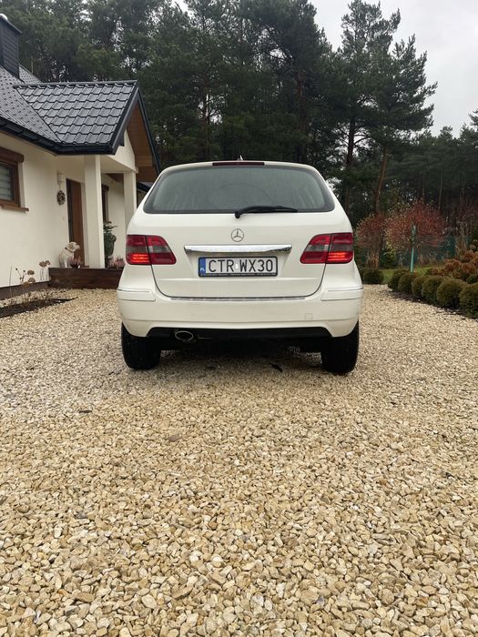 Mercedes b klasa