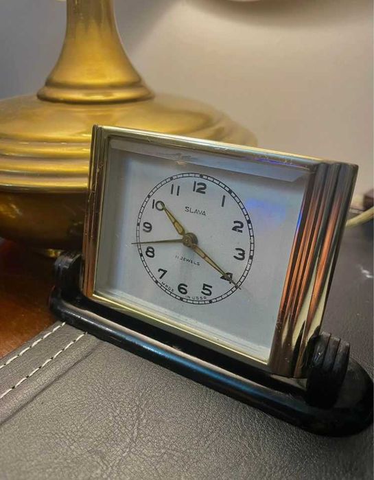 Relógios de corda da antiga União Soviética