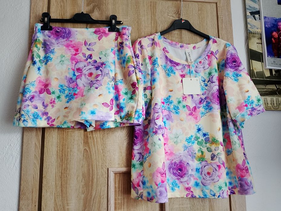 Nowy komplet damski, bluzka+spódnico spodenki rozm uniwersalny