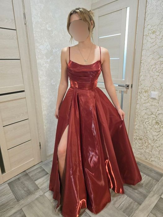 Випускна сукня 42-44 розмір