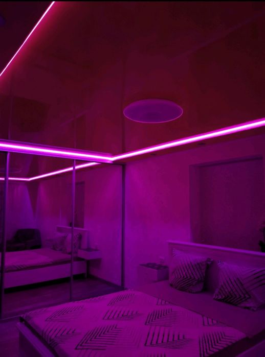 ЦЕНТР. Квартира- студия  посуточно.