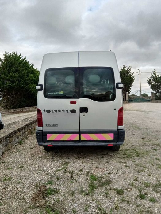 Autocarro minibus 16 lugares