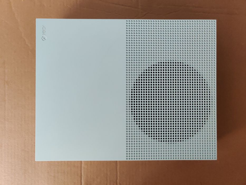 Xbox One S avariada/para peças