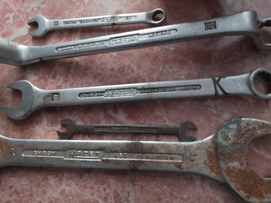 Klucze Hazet pięć sztuk widoczne na zdjęcia.