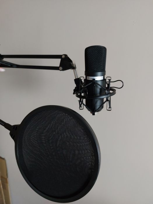 Mikrofon na statywie Tracer Studio Pro aux