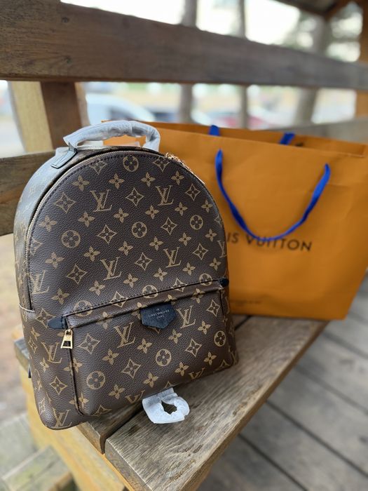 Рюкзак Louis vuitton