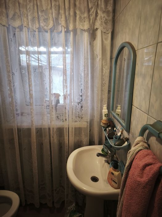 Продаж будинку, зімельною ділянкою. - View 5