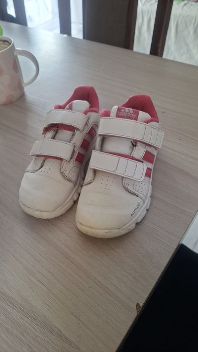 Buty dla dziewczynki