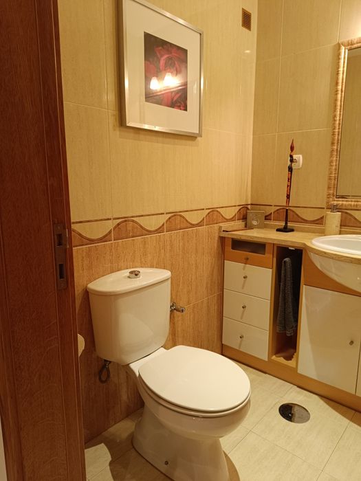 Quarto para arrendar