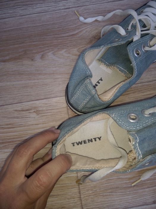 Кеды в хорошем состоянии