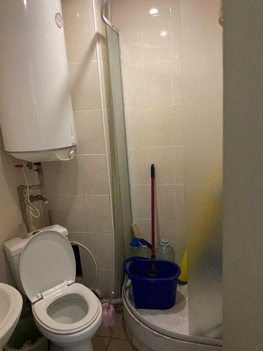 Продаю  будівлю магазину з офісними приміщеннями