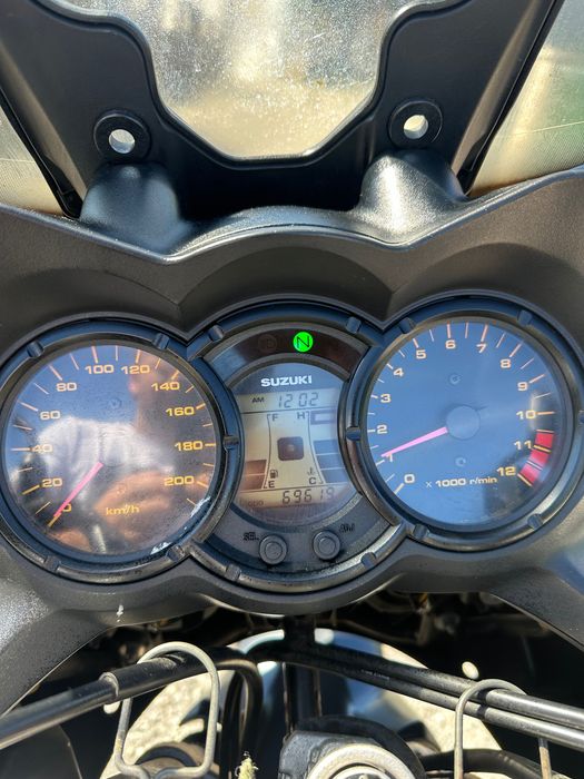 Suzuki V strom 650
