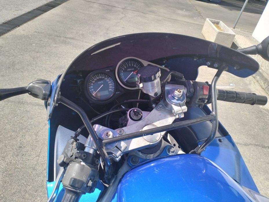 Moto KAWASAKI Ninja ZX-9R  - 1999
