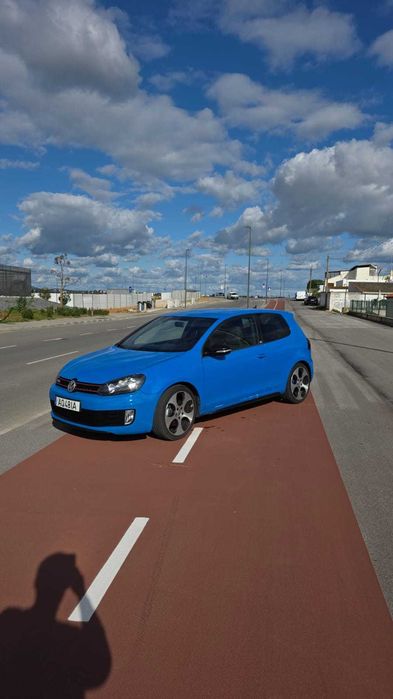 desde 180 mês VW Golf 2.0 GTi