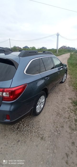 Продаю машину Subaru outback