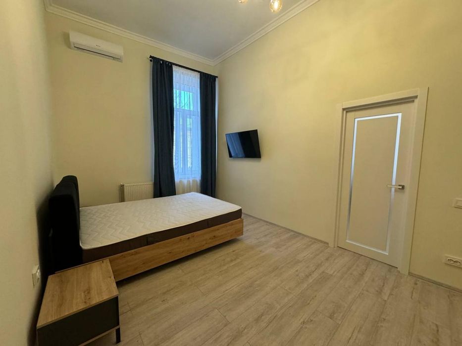 Dskmyf p 01/01/26/Оренда/Центр/2 квартира/Стометрівка/Франківськ.