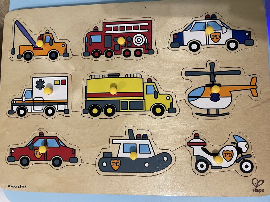 Hape сортер-вкладиш рятувальні машини