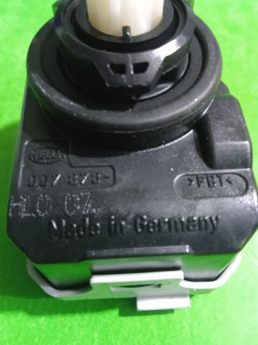 Продам електрокоректор фари Спрінтер