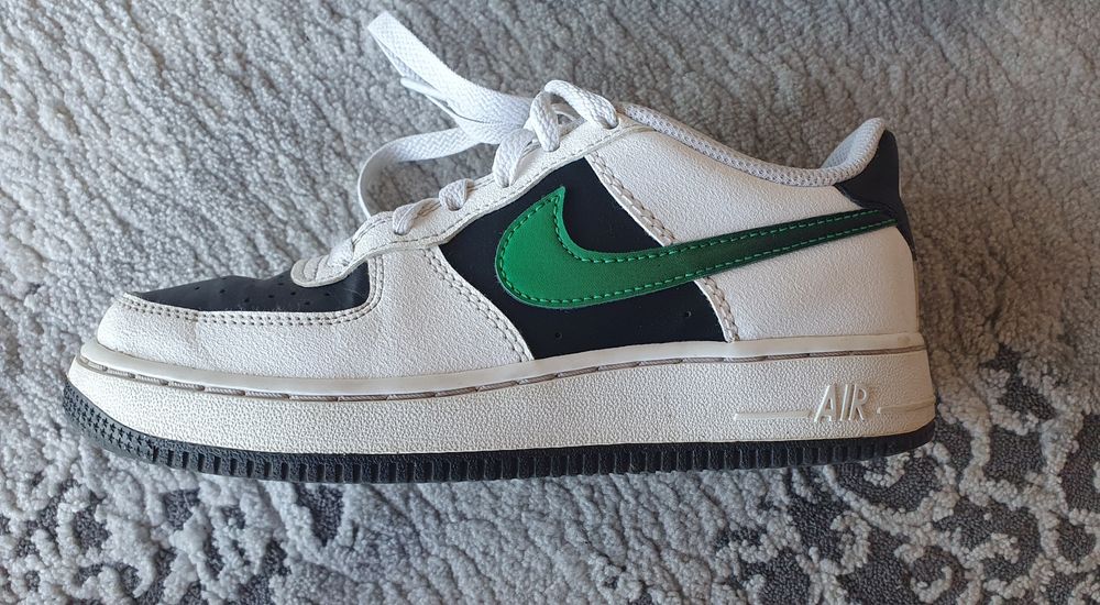 Nike Air Force 1     35
