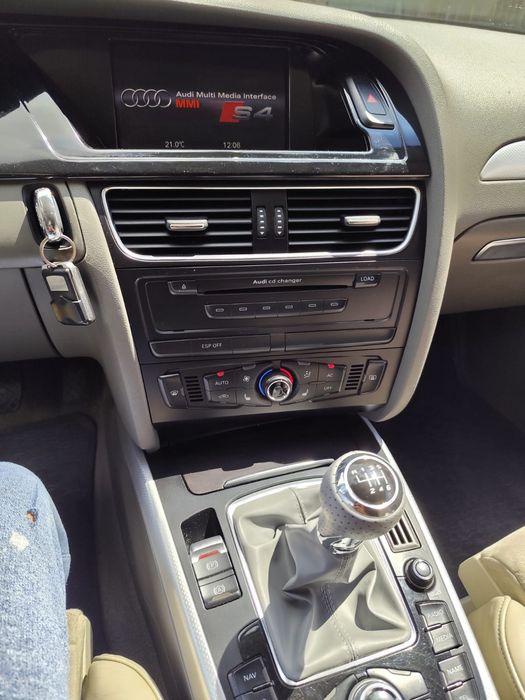 Audi A4 B8 Avant S-line