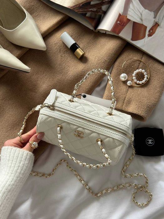 Chanel Mini Classic Bowling Bag Cream/Кремова мінісумка Шанель